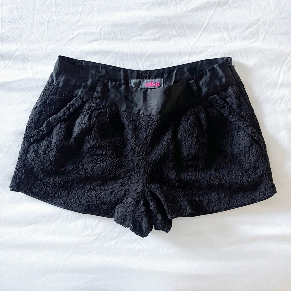 Scat Women’s Black Lace Low Waisted Shorts with Intricate Lace Details Size  XS